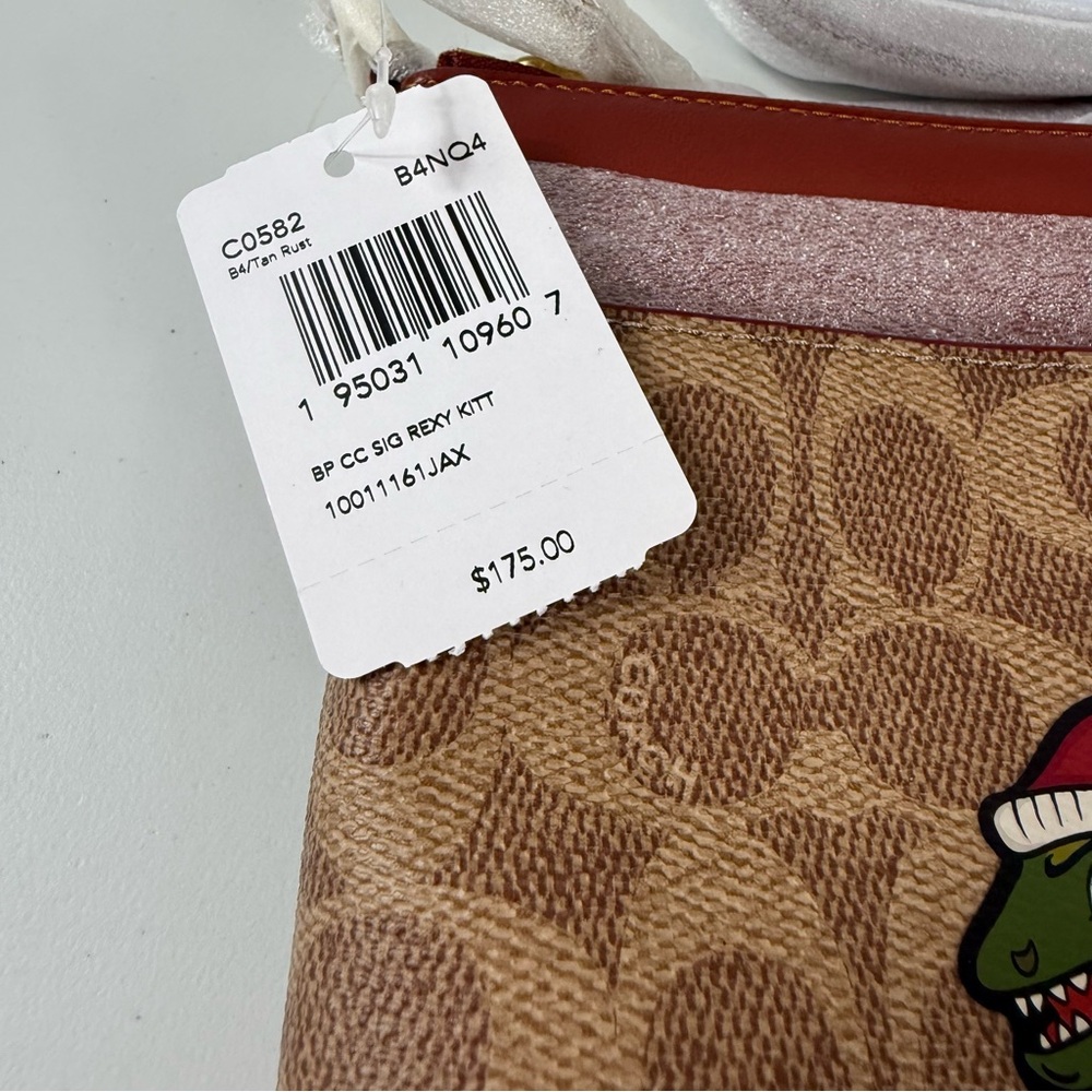 COACH Kitt Messenger Rexy Signature Crossbody Bag Purse Christmas Theme $175 - Picture 4 of 8